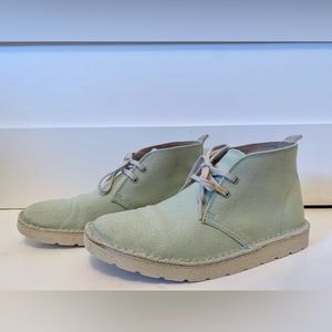 CLARKS Canvas Dress Shoes. Gently worn.